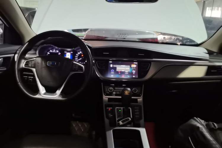 Used Geely Auto Emgrand GL 2019 1.4T CVT Prestige Smart Edition Center Console