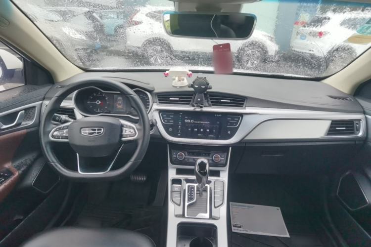Used Geely Auto Emgrand GL 2019 1.4T CVT Prestige Smart Edition Center Console