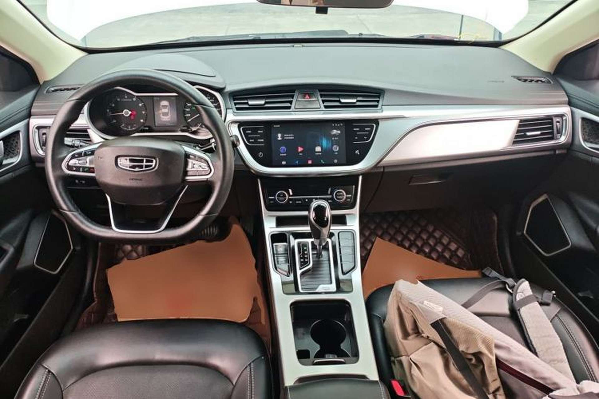 Used Geely Auto Emgrand GL 2019 1.4T CVT Elite Smart Edition Center Console