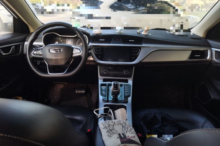 Used Geely Auto Emgrand GL 2019 1.5T DCT Elite Smart Edition Center Console