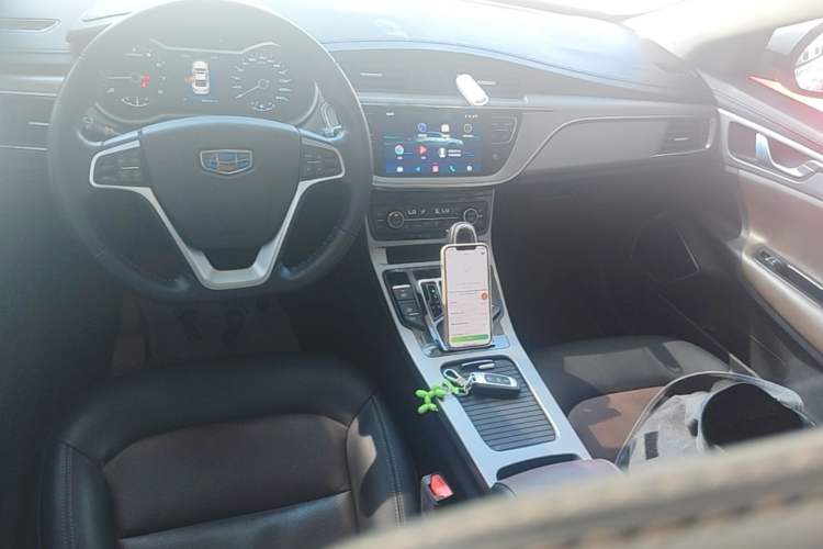 Used Geely Auto Emgrand GL 2019 1.4T CVT Prestige Smart Edition Center Console