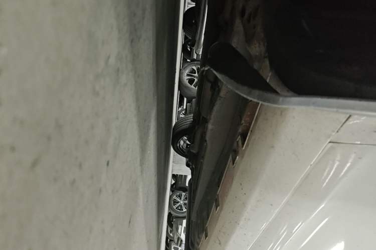 Used Geely Auto Emgrand GL 2019 1.5T DCT Prestige Smart Edition Chassis Front Left