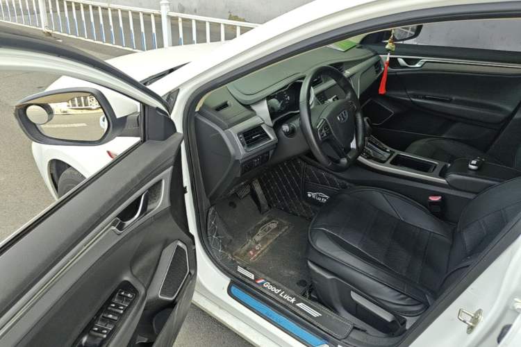 Used Geely Auto Emgrand GL 2019 1.4T CVT Elite Smart Edition Driver Seat