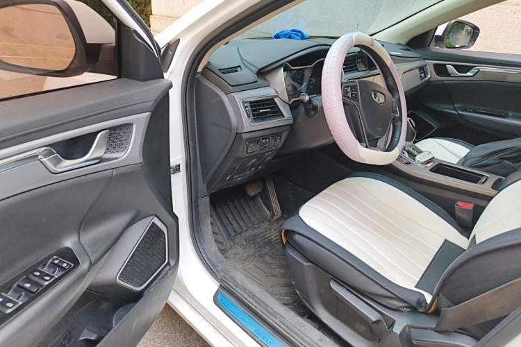 Used Geely Auto Emgrand GL 2019 1.8L DCT Elite Smart Edition Driver Seat