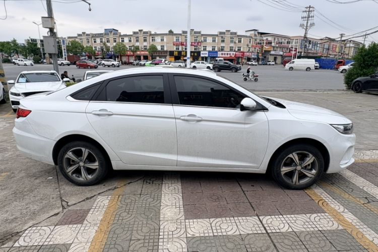 Used Geely Auto Emgrand GL 2019 1.8L DCT Elite Smart Edition Exterior 2