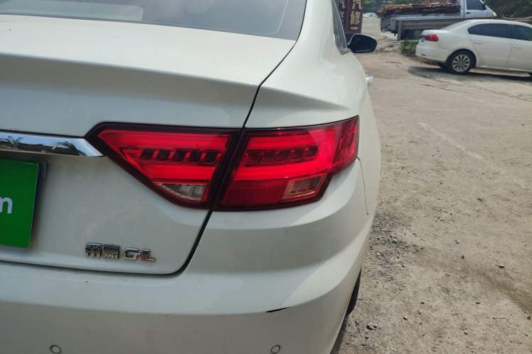 Used Geely Auto Emgrand GL 2019 1.5T DCT Elite Smart Edition Exterior 3