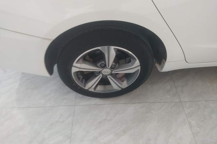 Used Geely Auto Emgrand GL 2019 1.4T CVT Elite Smart Edition Exterior 5