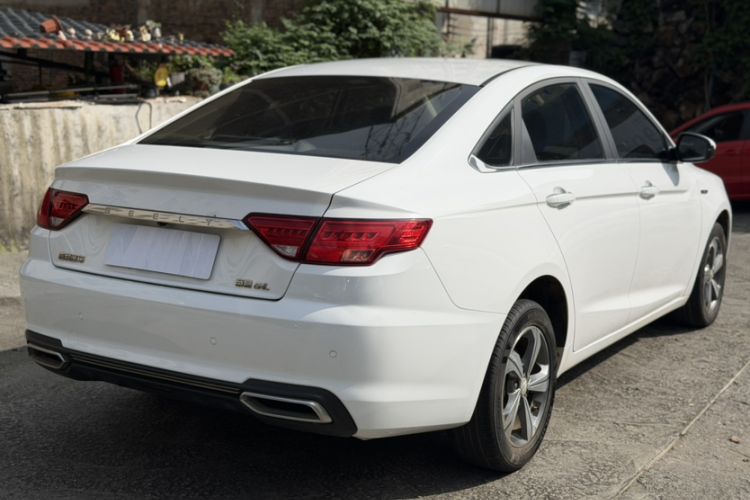 Used Geely Auto Emgrand GL 2019 1.4T CVT Elite Smart Edition Exterior 5