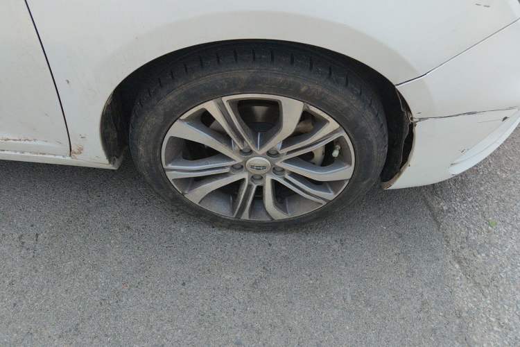 Used Geely Auto Emgrand GL 2019 1.5T DCT Prestige Smart Edition Exterior 7