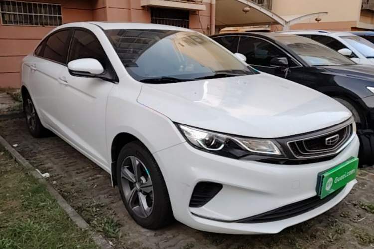 Used Geely Auto Emgrand GL 2019 1.4T CVT Elite Smart Edition Front Right 45 Deg