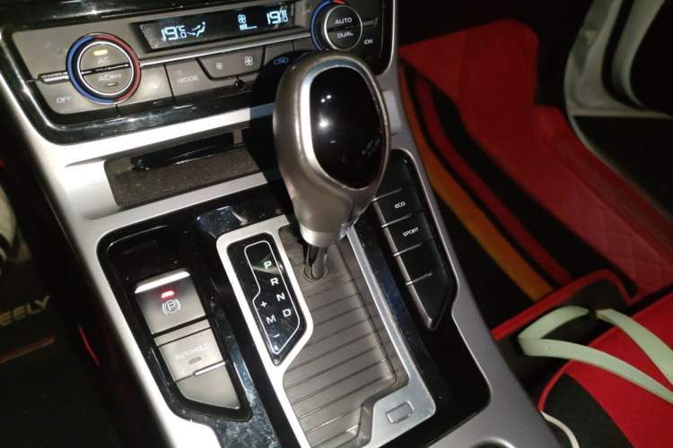 Used Geely Auto Emgrand GL 2019 1.4T CVT Elite Smart Edition Gear Lever