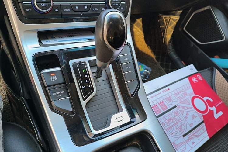 Used Geely Auto Emgrand GL 2019 1.4T CVT Elite Smart Edition Gear Lever