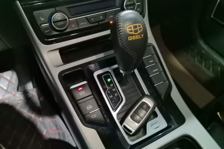 Used Geely Auto Emgrand GL 2019 1.4T CVT Prestige Smart Edition Gear Lever