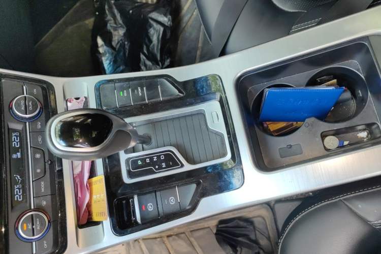 Used Geely Auto Emgrand GL 2019 1.4T CVT Elite Smart Edition Gear Lever
