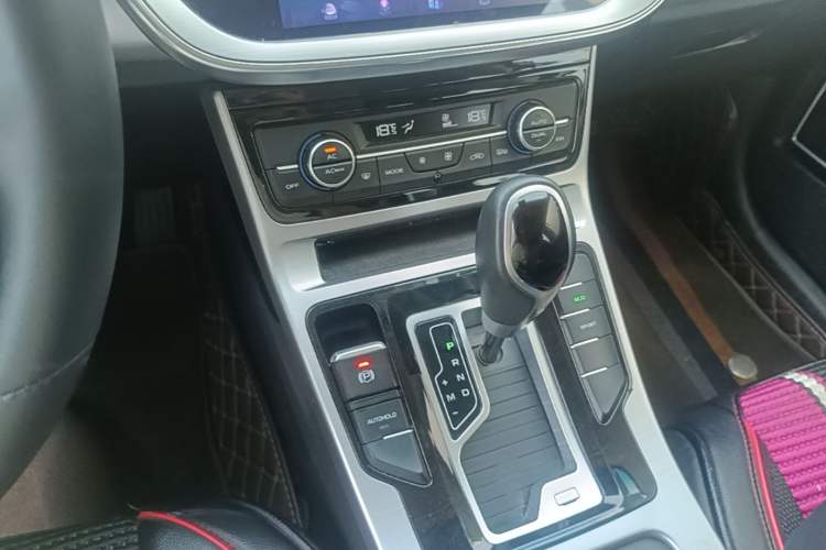 Used Geely Auto Emgrand GL 2019 1.4T CVT Elite Smart Edition Gear Lever