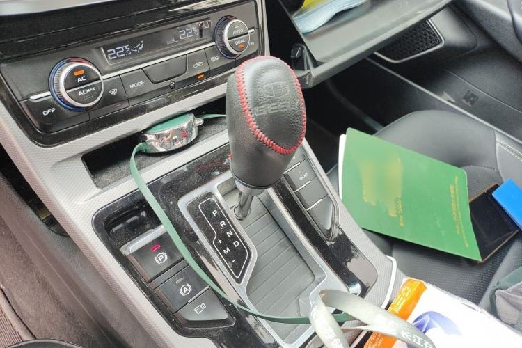 Used Geely Auto Emgrand GL 2019 1.4T CVT Elite Smart Edition Gear Lever