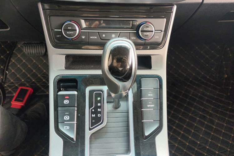 Used Geely Auto Emgrand GL 2019 1.4T CVT Elite Smart Edition Gear Lever