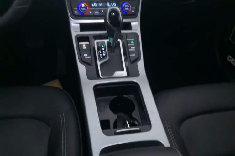 Used Geely Auto Emgrand GL 2019 1.4T CVT Elite Smart Edition Gear Lever
