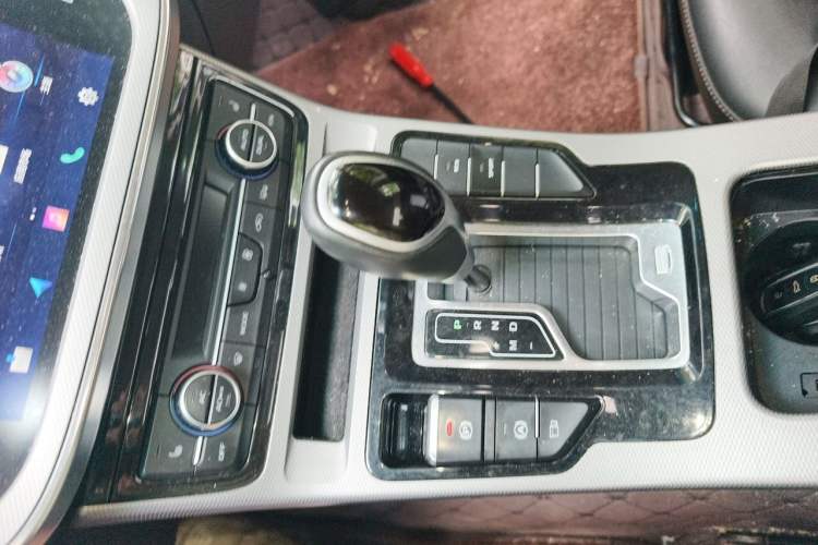 Used Geely Auto Emgrand GL 2019 1.4T CVT Prestige Smart Edition Gear Lever