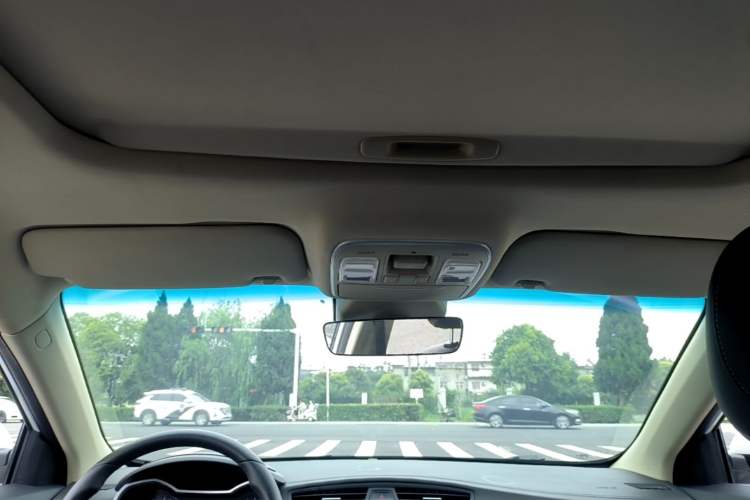 Used Geely Auto Emgrand GL 2019 1.4T CVT Elite Smart Edition Headliner