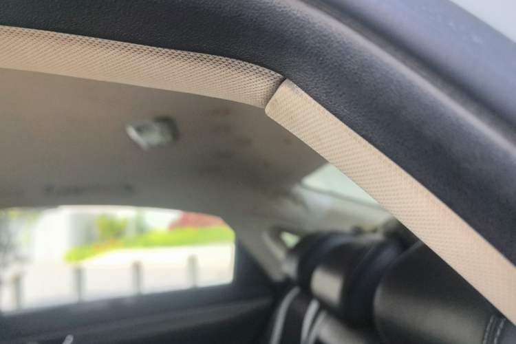Used Geely Auto Emgrand GL 2019 1.4T CVT Elite Smart Edition Headliner