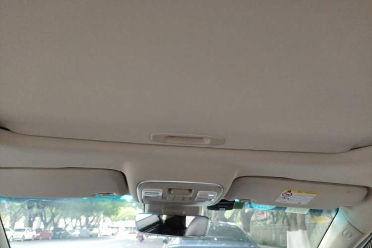 Used Geely Auto Emgrand GL 2019 1.4T CVT Prestige Smart Edition Headliner