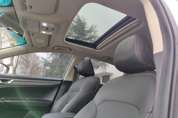 Used Geely Auto Emgrand GL 2019 1.8L DCT Elite Smart Edition Headliner