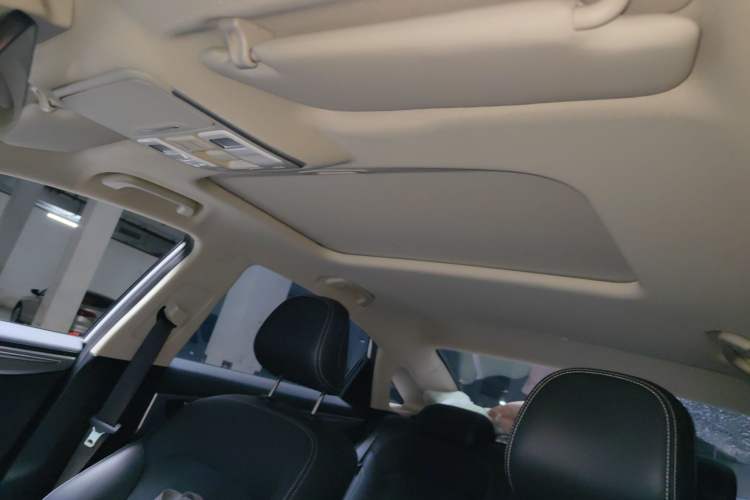 Used Geely Auto Emgrand GL 2019 1.4T CVT Elite Smart Edition Headliner