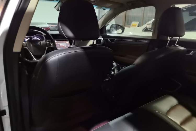 Used Geely Auto Emgrand GL 2019 1.4T CVT Prestige Smart Edition Headliner