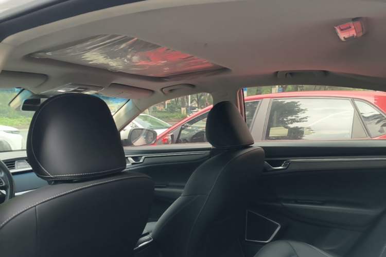 Used Geely Auto Emgrand GL 2019 1.4T CVT Elite Smart Edition Headliner