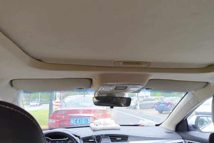 Used Geely Auto Emgrand GL 2019 1.4T CVT Elite Smart Edition Headliner