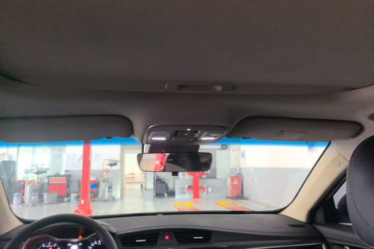 Used Geely Auto Emgrand GL 2019 1.4T CVT Elite Smart Edition Headliner