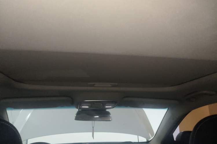 Used Geely Auto Emgrand GL 2019 1.4T CVT Elite Smart Edition Headliner