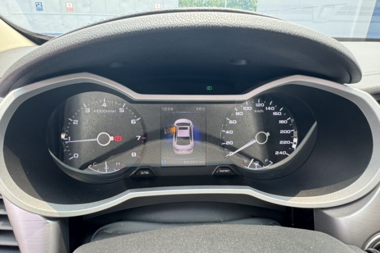Used Geely Auto Emgrand GL 2019 1.4T Manual Elite Smart Edition Interior 13