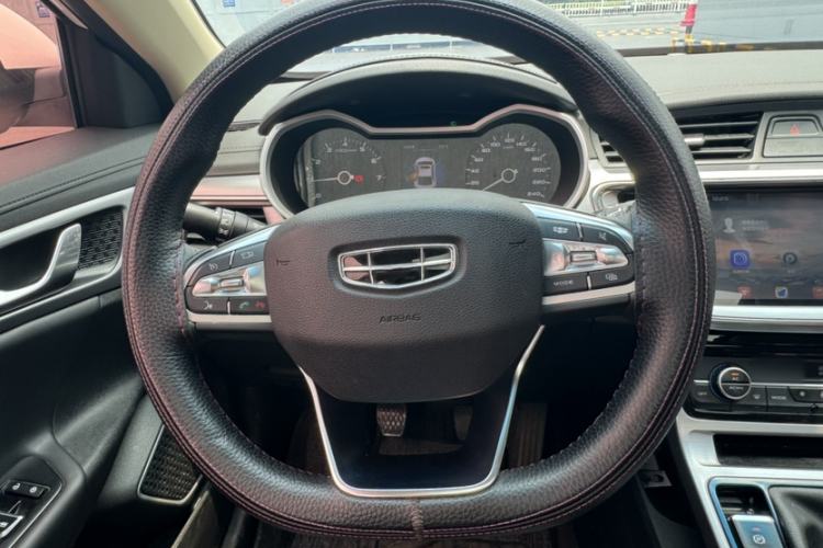 Used Geely Auto Emgrand GL 2019 1.4T Manual Elite Smart Edition Interior 15