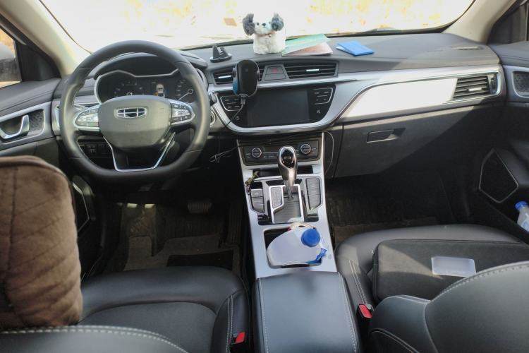 Used Geely Auto Emgrand GL 2019 1.4T CVT Elite Smart Edition Interior 2
