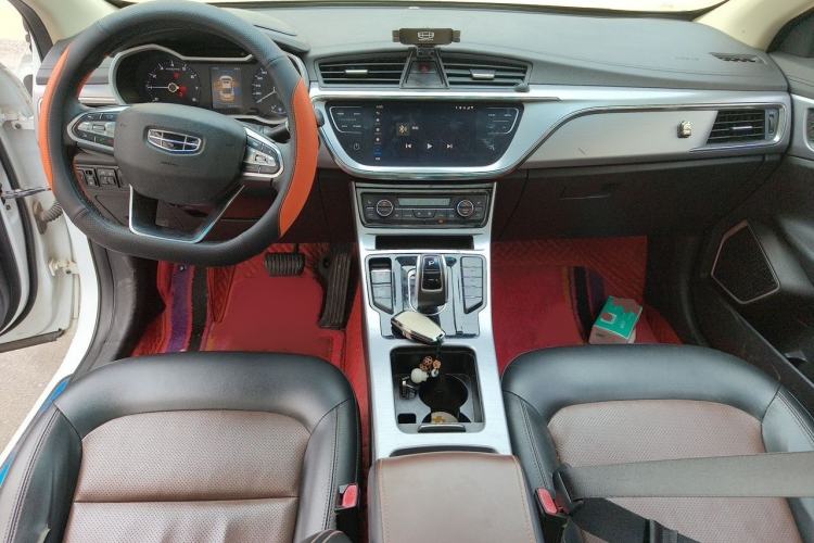 Used Geely Auto Emgrand GL 2019 1.5T DCT Prestige Smart Edition Interior 2