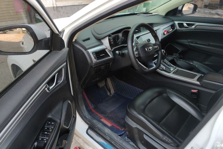 Used Geely Auto Emgrand GL 2019 1.4T CVT Elite Smart Edition Interior 3