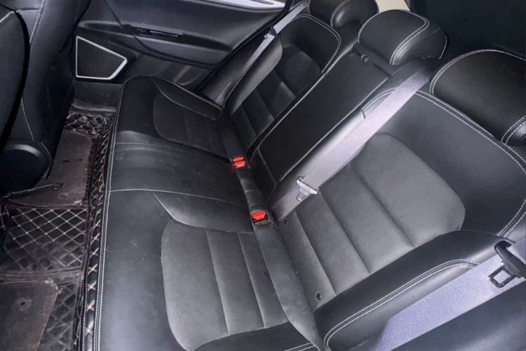 Used Geely Auto Emgrand GL 2019 1.4T CVT Elite Smart Edition Interior 3
