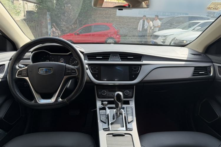 Used Geely Auto Emgrand GL 2019 1.4T CVT Elite Smart Edition Interior 4