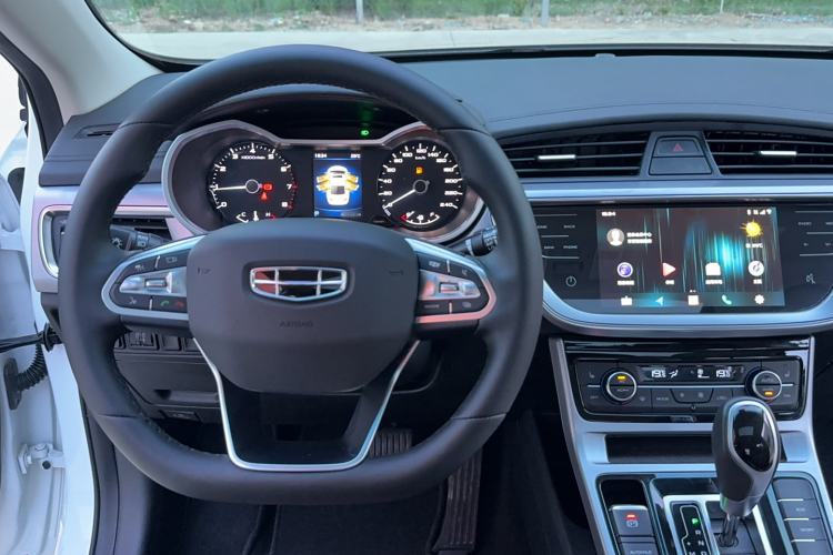 Used Geely Auto Emgrand GL 2019 1.4T CVT Prestige Smart Edition Interior 5