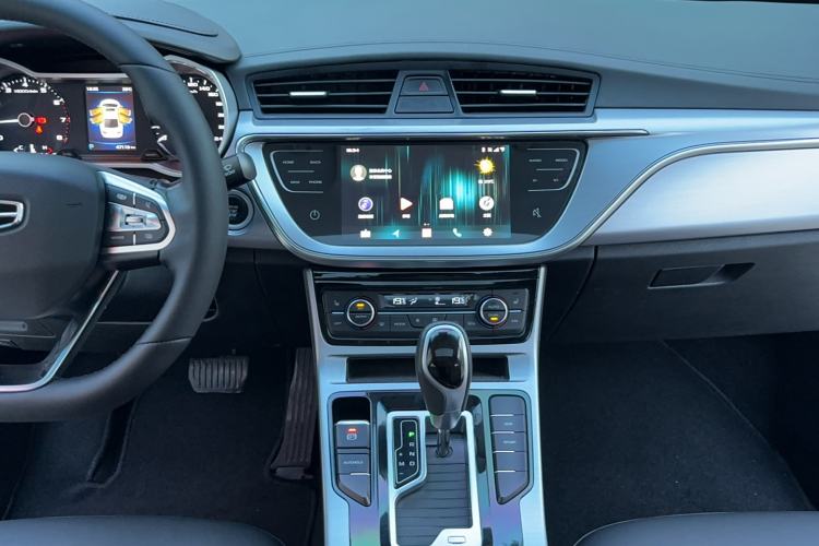 Used Geely Auto Emgrand GL 2019 1.4T CVT Prestige Smart Edition Interior 6