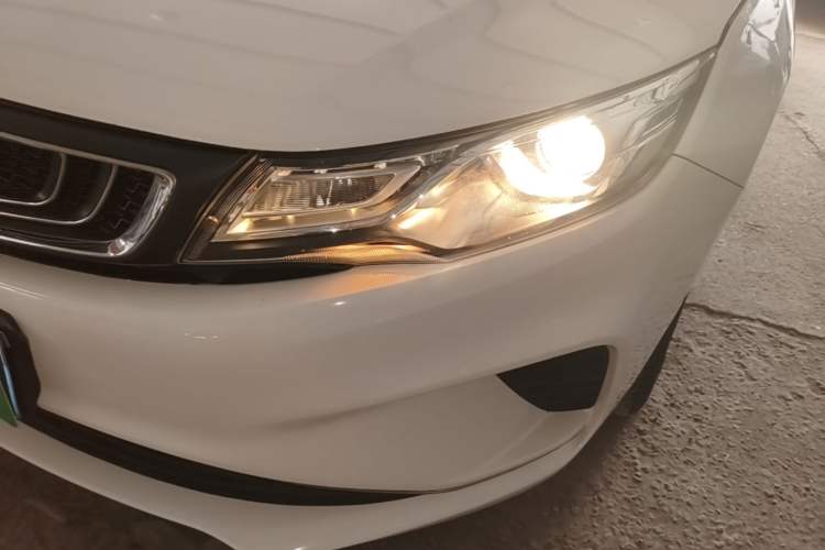 Used Geely Auto Emgrand GL 2019 1.4T Manual Elite Smart Edition Left Front Headlight