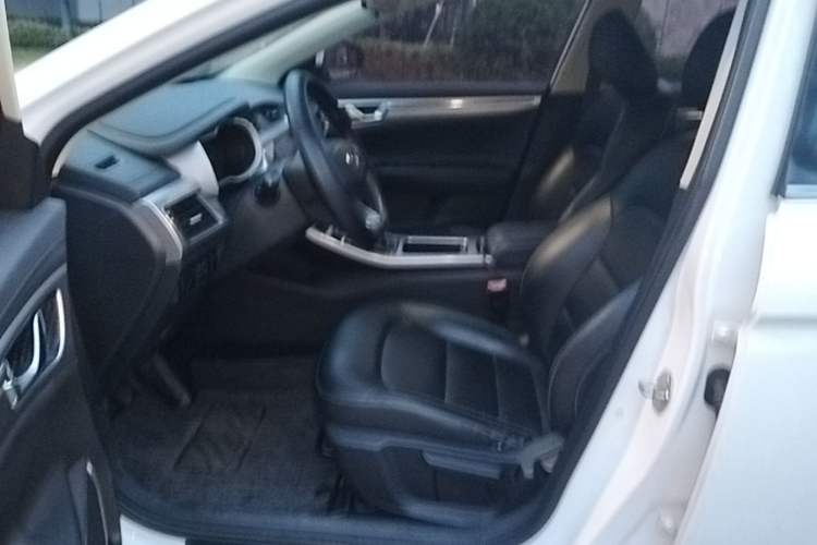 Used Geely Auto Emgrand GL 2019 1.4T Manual Elite Smart Edition Left Front Seat