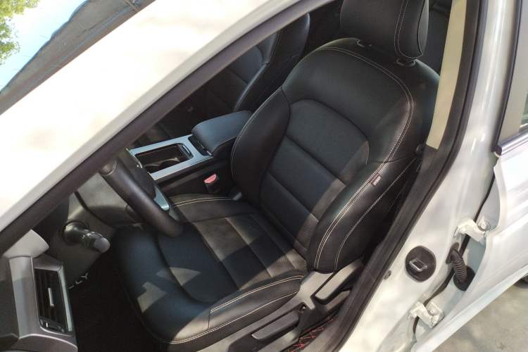 Used Geely Auto Emgrand GL 2019 1.4T Manual Elite Smart Edition Left Front Seat