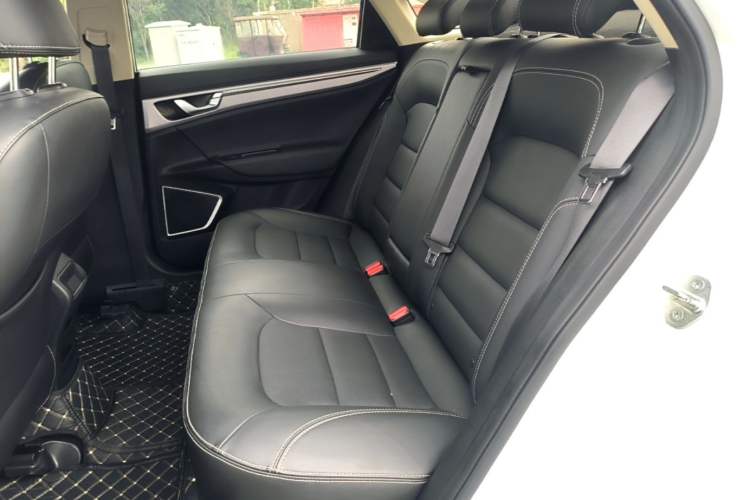 Used Geely Auto Emgrand GL 2019 1.4T CVT Elite Smart Edition Left Rear Seat