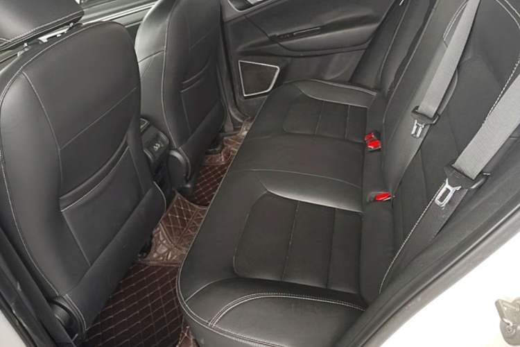 Used Geely Auto Emgrand GL 2019 1.4T CVT Elite Smart Edition Left Rear Seat