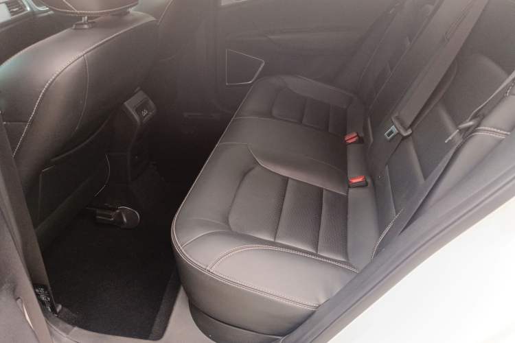 Used Geely Auto Emgrand GL 2019 1.5T DCT Elite Smart Edition Left Rear Seat
