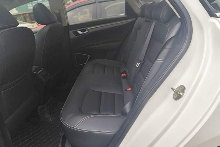 Used Geely Auto Emgrand GL 2019 1.4T CVT Elite Smart Edition Left Rear Seat