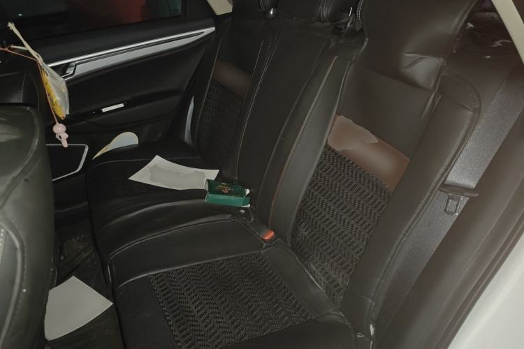 Used Geely Auto Emgrand GL 2019 1.4T CVT Elite Smart Edition Left Rear Seat